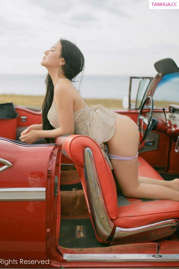 汤曼玲 玛鲁娜 [XIUREN]高清写真图 2019.04.08 Manuela玛鲁娜第17张图片